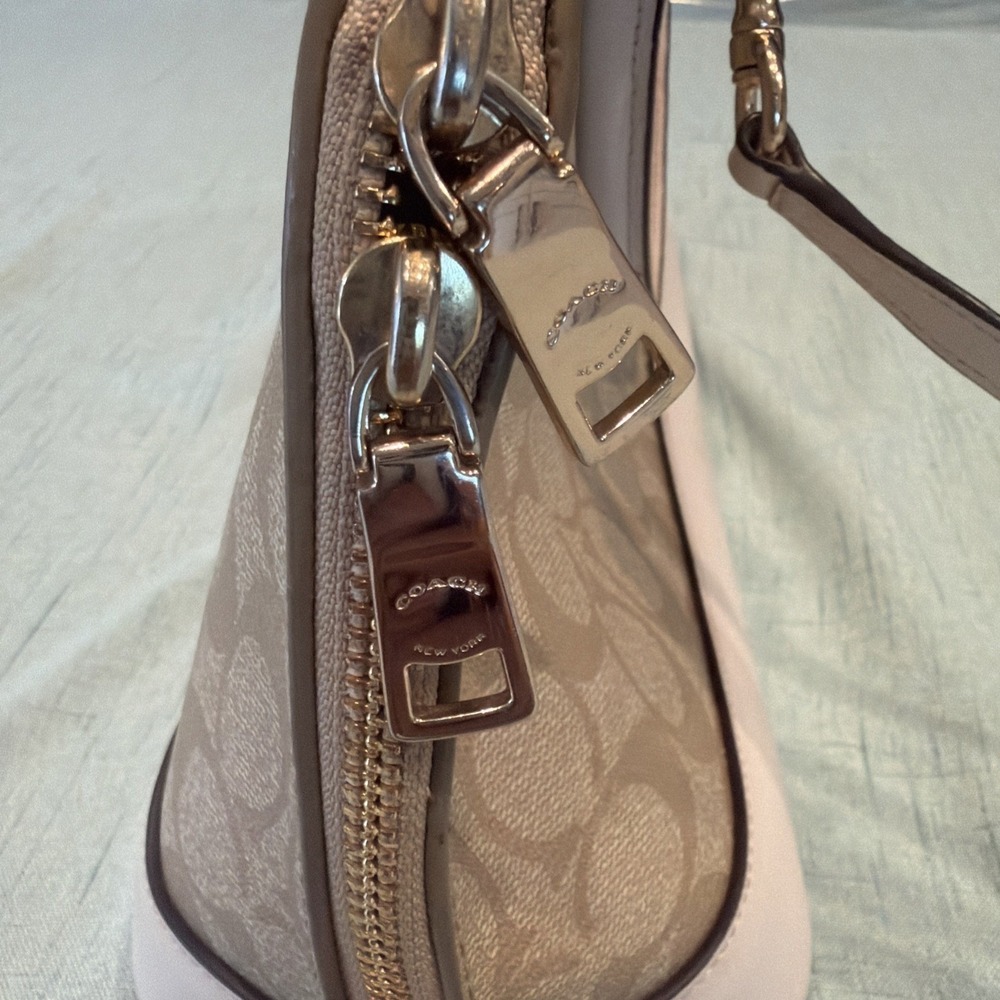 Coach Sierra Satchel in Signature Canvas with leather trim - Picture 4 of 7